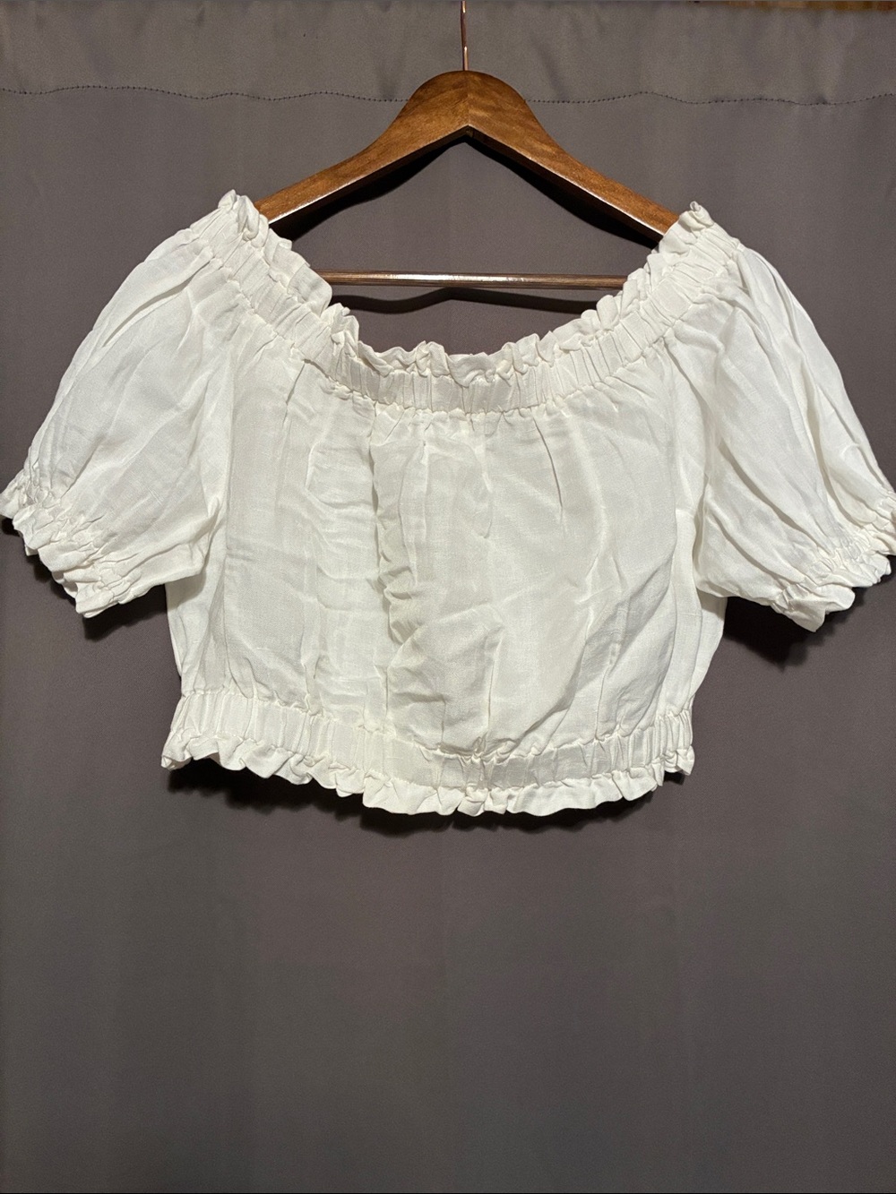 Elan White Off-Shoulder Ruffle Hem Crop Top